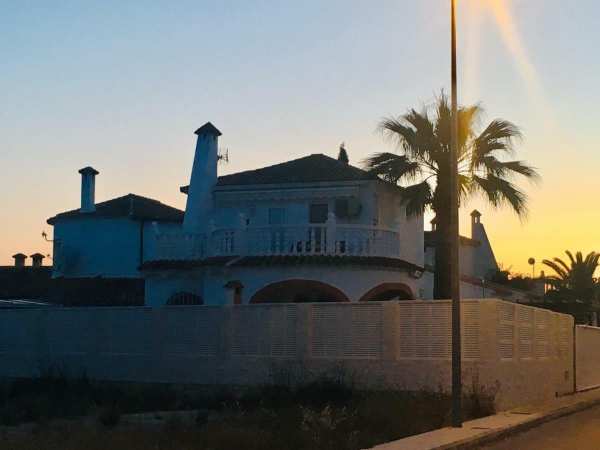 Frente Al Mar - Rosales
